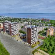 Панорама с видом на озеро